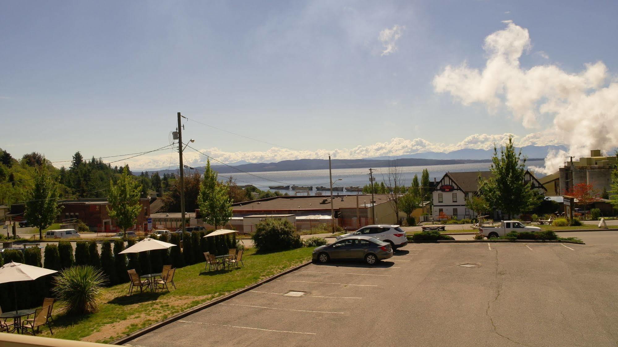 Island View Lodge Павелл-Рівер Екстер'єр фото