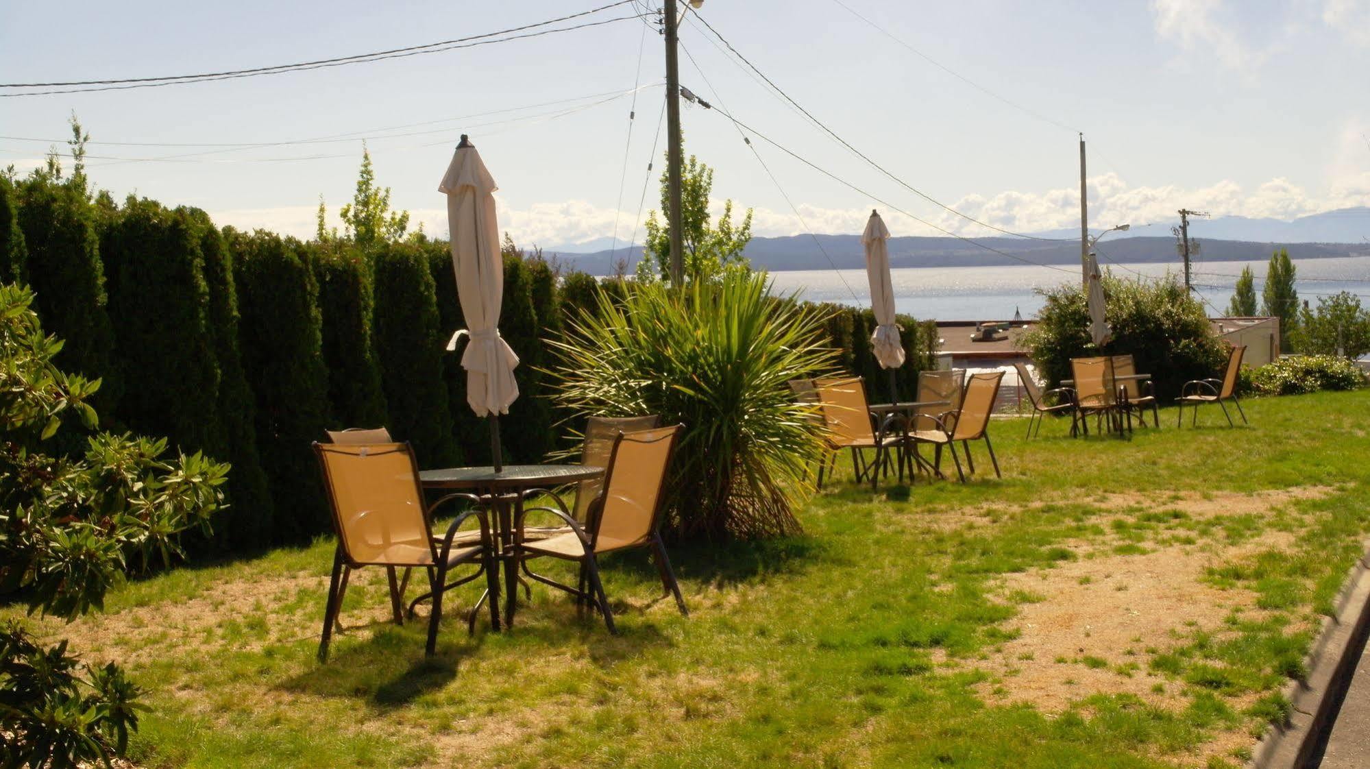 Island View Lodge Павелл-Рівер Екстер'єр фото